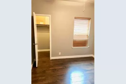 2414 Longview Street #303, Austin, TX 78705 - Photo 23