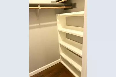 2414 Longview Street #303, Austin, TX 78705 - Photo 25