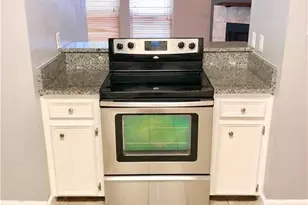 2414 Longview St, Austin, TX 78705 - Photo 13