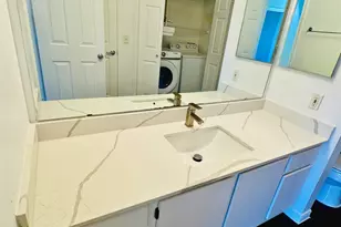 2320 Gracy Farms Ln, Austin, TX 78758 - Photo 17