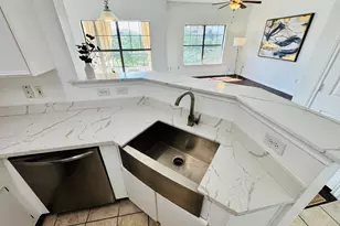 2320 Gracy Farms Ln, Austin, TX 78758 - Photo 7