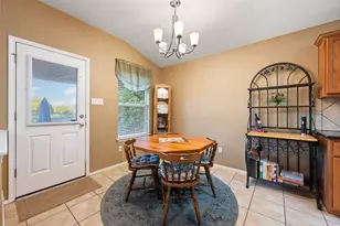 1301 4 Cabin Ct, Round Rock, TX 78665 - Photo 15