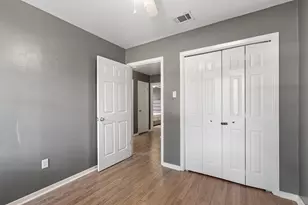 1182 Angelina St, Austin, TX 78702 - Photo 17