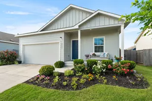 221 Gabriels Bluff Dr, Georgetown, TX 78626 - Photo 1
