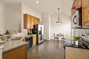 722 Tom Kite Dr, Round Rock, TX 78664 - Photo 9