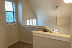 2001 Faro Dr, Austin, TX 78741 - Photo 7