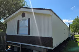 2807 Lone Tree Rd, Victoria, TX 77901 - Photo 3