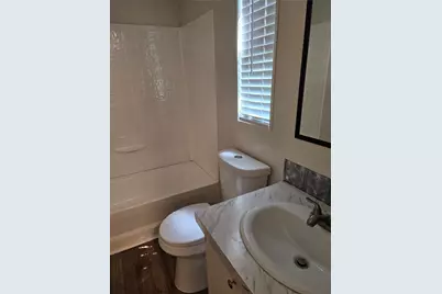 2807 Lone Tree Road, Victoria, TX 77901 - Photo 7