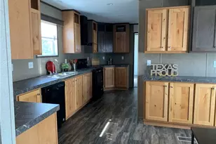 200 China Gdn Ln, Georgetown, TX 78626 - Photo 5