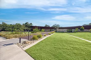 113 Canyon View Rd, Georgetown, TX 78628 - Photo 33