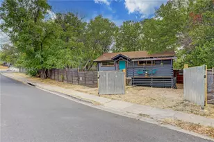 1007 Prospect Ave, Austin, TX 78702 - Photo 25