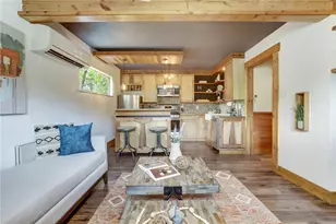 1007 Prospect Ave, Austin, TX 78702 - Photo 11