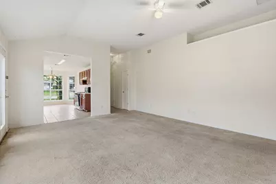 116 Blue Ridge Trail, Elgin, TX 78621 - Photo 7