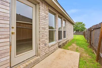116 Blue Ridge Trail, Elgin, TX 78621 - Photo 23