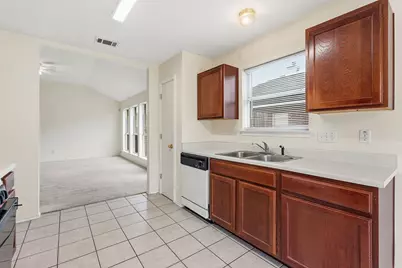 116 Blue Ridge Trail, Elgin, TX 78621 - Photo 11