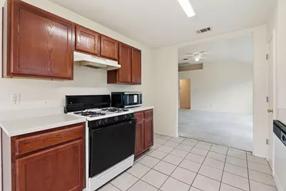 116 Blue Ridge Trail, Elgin, TX 78621 - Photo 11