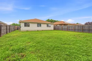 116 Blue Ridge Trail, Elgin, TX 78621 - Photo 25