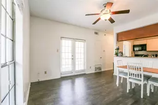 912 W 22nd St, Austin, TX 78705 - Photo 3