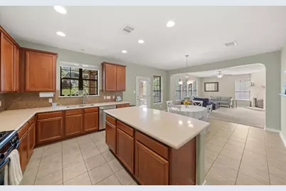 7629 Brecourt Manor Way, Austin, TX 78739 - Photo 5