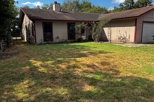 500 Hosack St, Taylor, TX 76574 - Photo 1