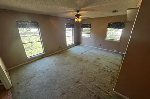 500 Hosack St, Taylor, TX 76574 - Photo 27
