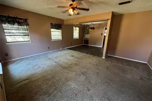 500 Hosack St, Taylor, TX 76574 - Photo 25