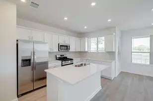 2208B Cornfield Dr, Pflugerville, TX 78660 - Photo 11
