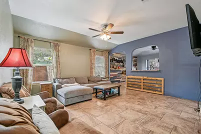 209 Wisteria Way, San Marcos, TX 78666 - Photo 5