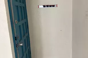 7926 Mullen Dr, Austin, TX 78757 - Photo 7