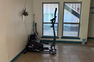 7926 Mullen Dr, Austin, TX 78757 - Photo 3