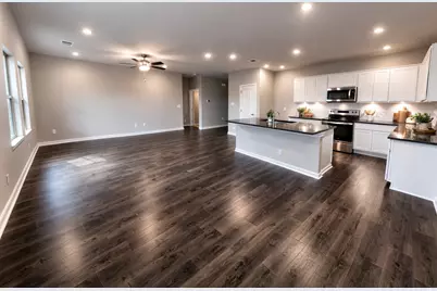 173 Sleep Hollow, Jarrell, TX 76537 - Photo 9