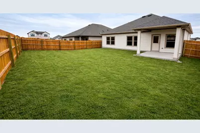 173 Sleep Hollow, Jarrell, TX 76537 - Photo 17