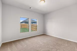 173 Sleep Holw, Jarrell, TX 76537 - Photo 21