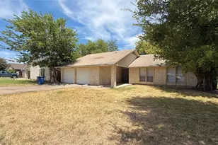 10105 Oak Hollow Dr, Austin, TX 78758 - Photo 3