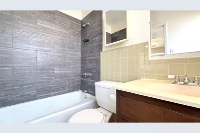 10105 Oak Hollow Drive, Austin, TX 78758 - Photo 17