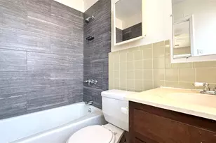 10105 Oak Hollow Dr, Austin, TX 78758 - Photo 17