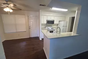 8812 Schick Rd Rd, Austin, TX 78729 - Photo 3