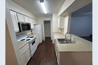 8812 Schick Rd Road #C, Austin, TX 78729 - Photo 5