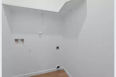 738 Chihuahua Street, Lockhart, TX 78644 - Photo 15