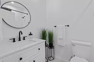 738 Chihuahua St, Lockhart, TX 78644 - Photo 15