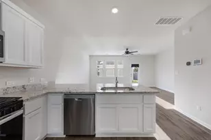 2412 Jack Nora Wy, Round Rock, TX 78665 - Photo 15