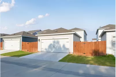 2412 Jack Nora Way, Round Rock, TX 78665 - Photo 37
