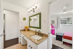 6509 Northeast Dr, Austin, TX 78723 - Photo 27