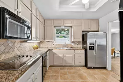 4702 Chiappero Trail, Austin, TX 78731 - Photo 11