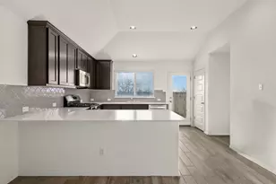 105 Tranchet Dr, Georgetown, TX 78626 - Photo 9