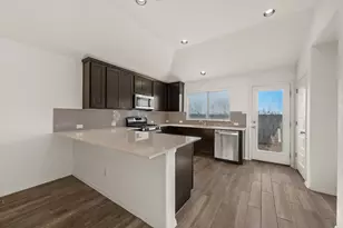 105 Tranchet Dr, Georgetown, TX 78626 - Photo 7