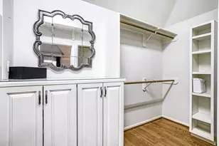 4147 E Northampton Pl, Houston, TX 77098 - Photo 29
