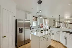 1016 Thackeray Ln, Pflugerville, TX 78660 - Photo 7