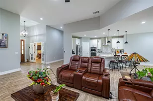 200 Wood Cove, Georgetown, TX 78633 - Photo 11