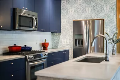 2000 Kenwood Avenue, Austin, TX 78704 - Photo 9